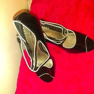 Daisy Fuentes shoes